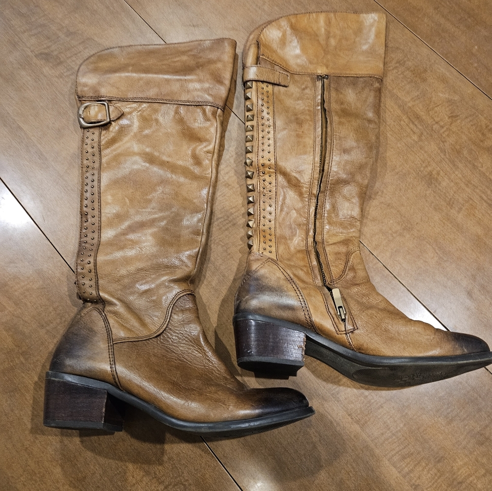 Vince Camuto boots